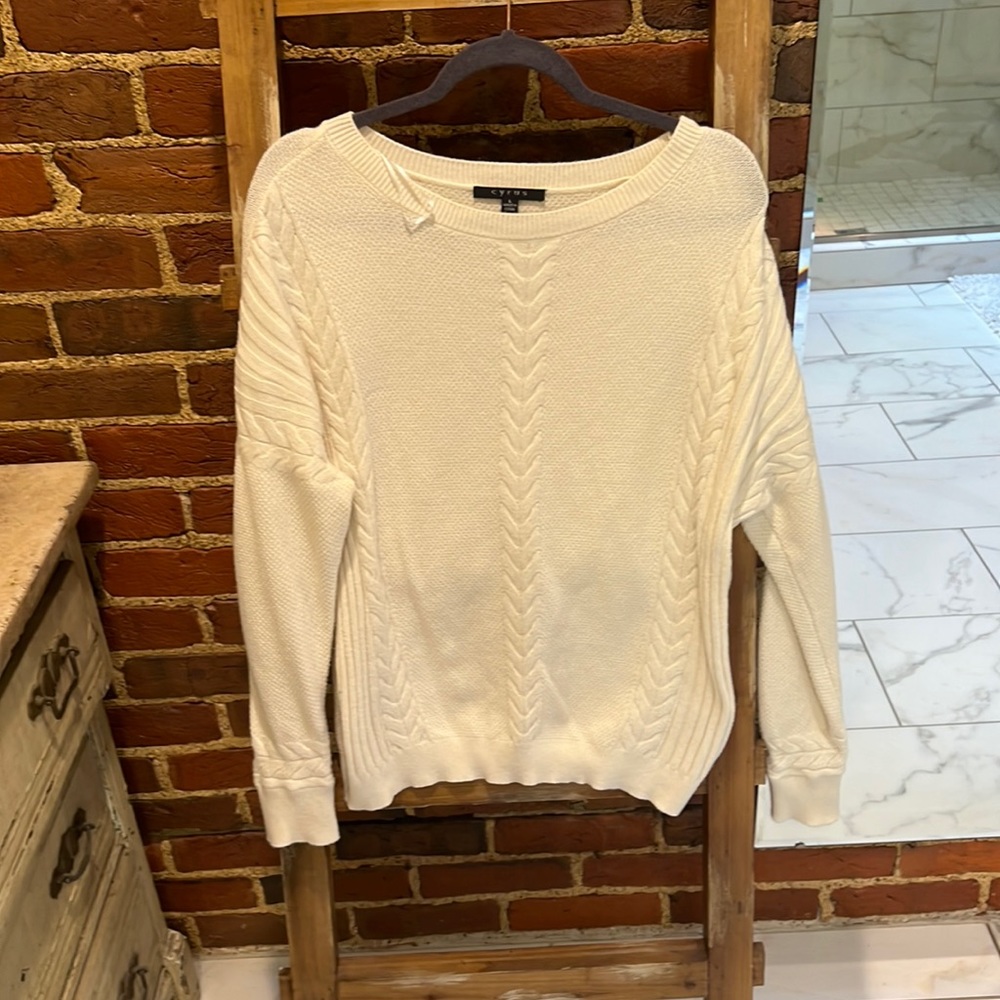 Women’s Cream Woven Sweater - Size Large